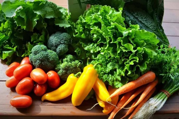 Mẹo bảo quản rau củ tươi lâu mà không cần tủ lạnh